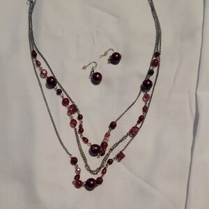 Source Unknown Multi-Strand Purple and Pink Bead Necklace with Earrings